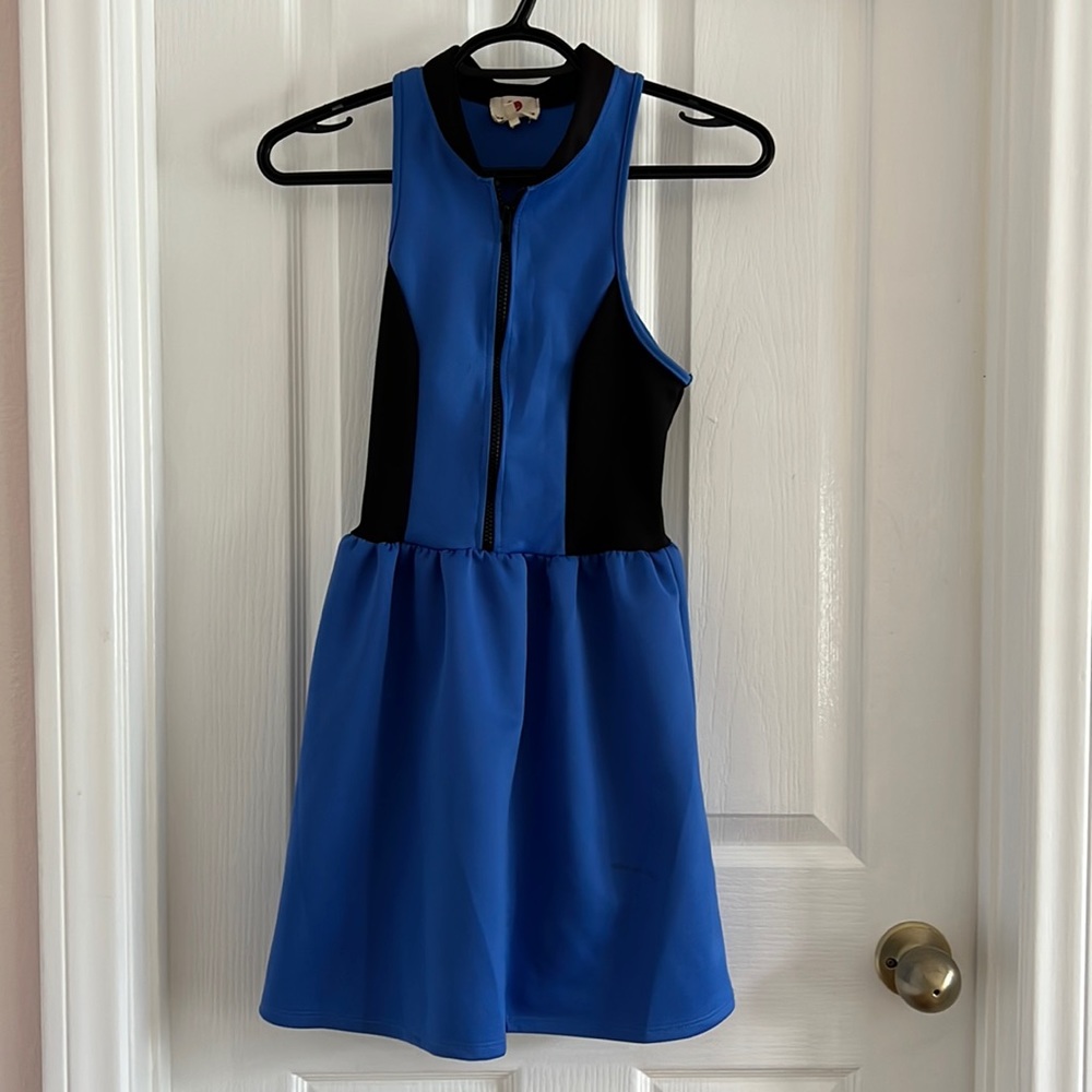 Blue zippered dress